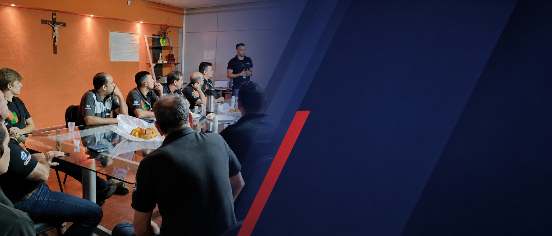 Reunião da equipe Gelumac
